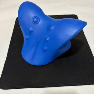 HexoNeck™ Cervical Traction Pillow